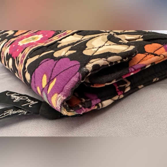 Used Vera Bradley Wallet - Picture 11 of 12